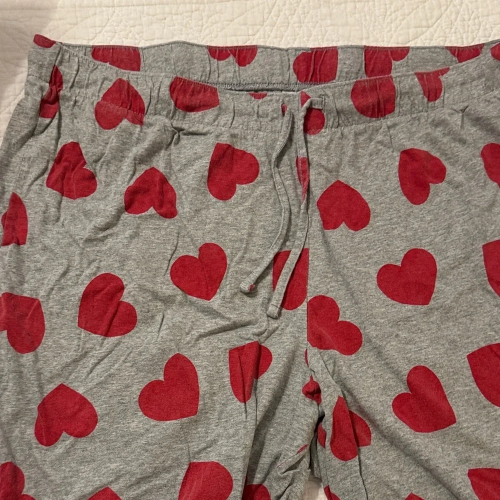 2 Pair Knit Mens Tall Old Navy Valentine Pajama Pants with Red Hearts